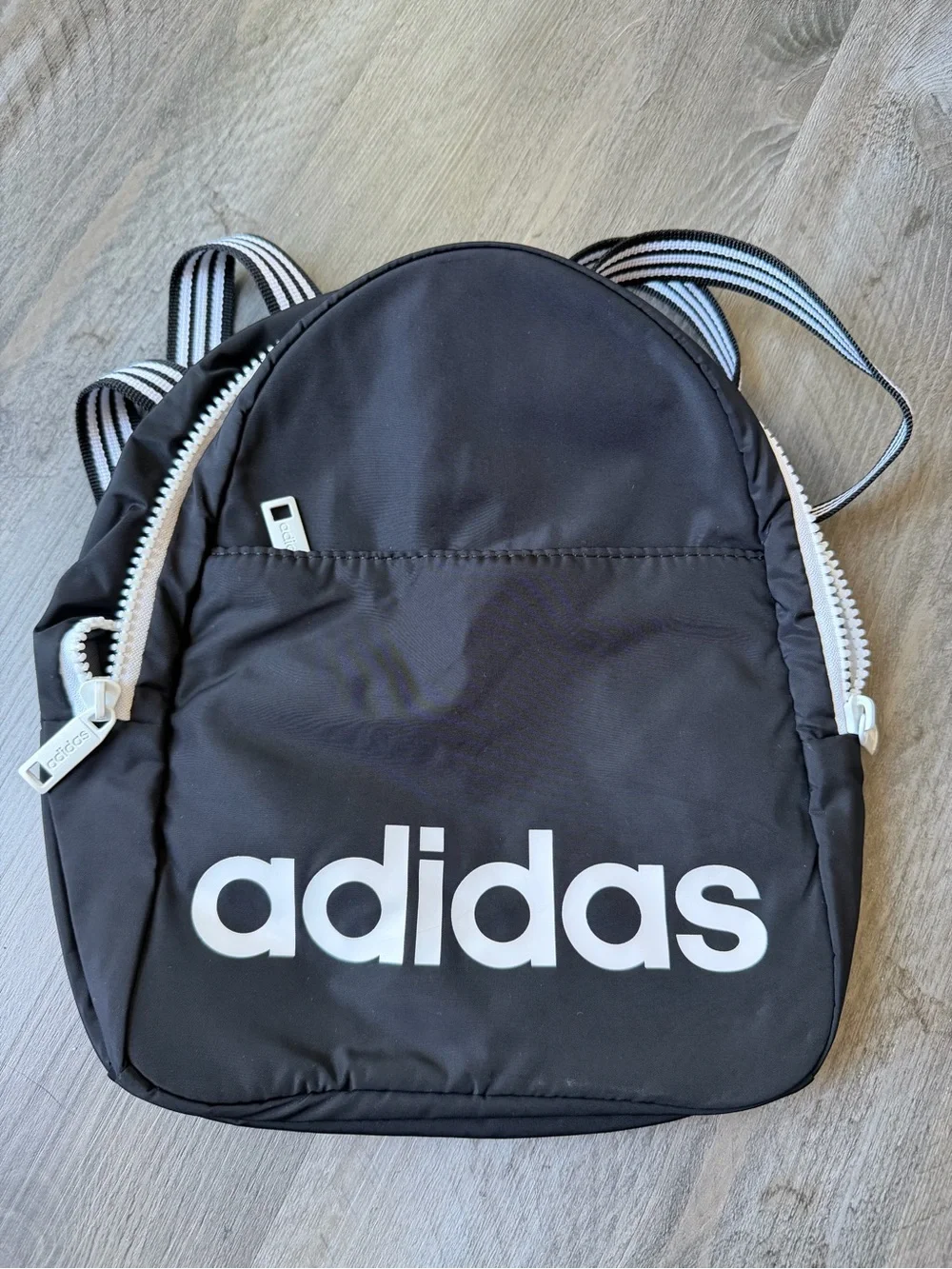 herschel backpack from amazon a good idewa Supply Co. Unisex Classic Backpack, Blue, 26L SYB Ceiling Summer Bass Fishing: An Line Type:80LB Mono